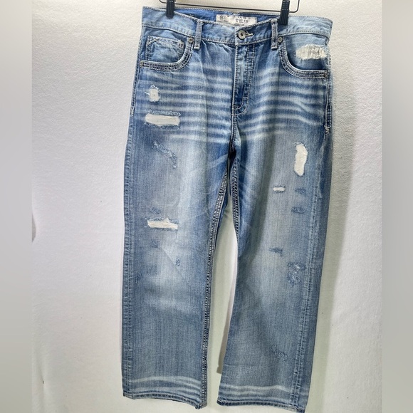 BKE Buckle Tyler Straight Leg Jeans Mens 33S Short Blue Denim Distressed 1938 - Picture 1 of 11